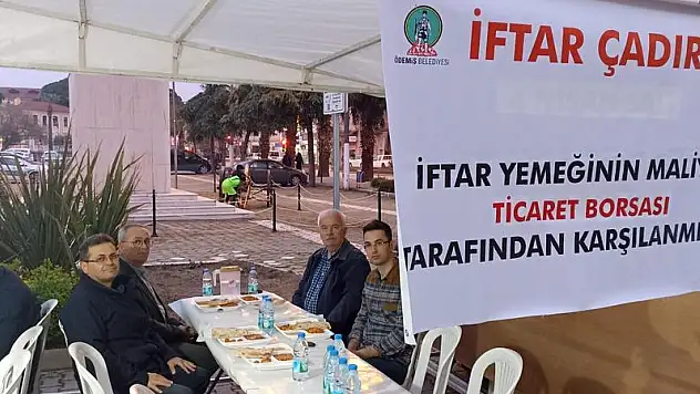 Ödemiş Ticaret Borsası gıda yardımı yaptı
