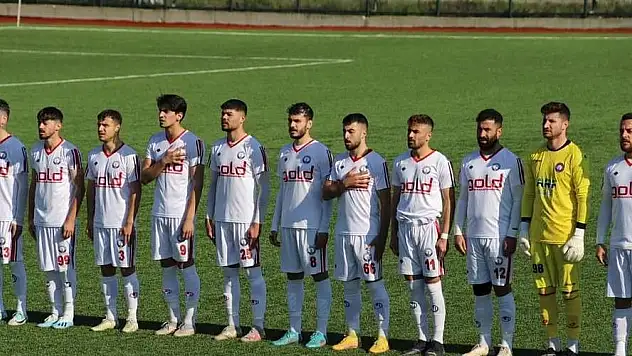 Ödemişspor, play-off'u garantiledi, gözünü BAL'a dikti