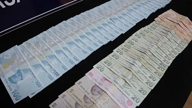 Ormanda gömülü 9 bin 500 TL sahte para bulundu