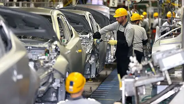 Otomotiv üretimi yüzde 31,8 arttı