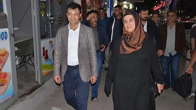 Patnos Belediye Eş Başkanları gözaltına alındı