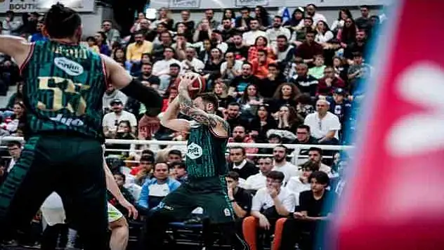 Pınar Karşıyaka, Bursaspor deplasmanında