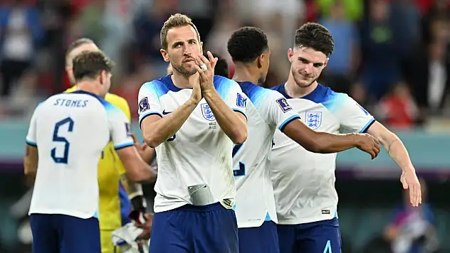 Real Madrid’ten ayrılacağını açıkladı