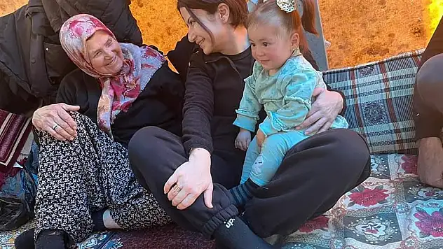 Saliha Özçınar Kutlu, deprem bölgesi için yapılan yorumlara sitem etti