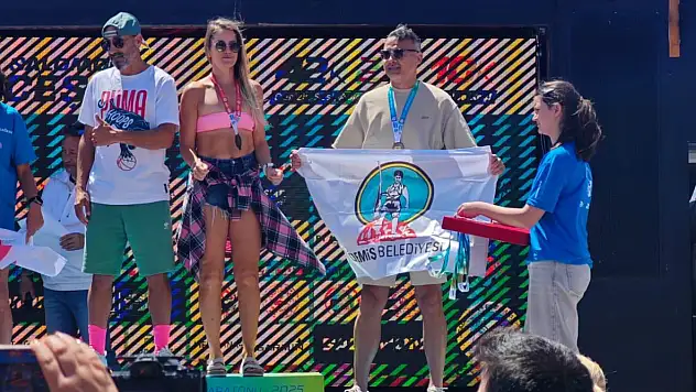 Salomon Çeşme Maratonu'nda Ödemişli Sporculardan Kürsü Başarısı