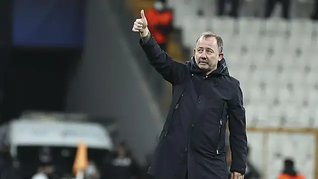 Sergen Yalçın, Azerbaycan ile anlaşmaya vardı