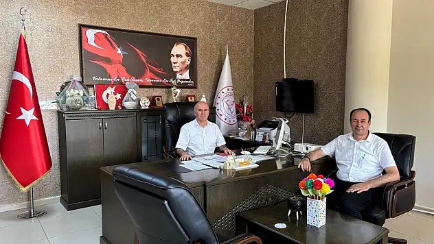 Süleyman Öztürk'ten Bayındır İlçe Milli Eğitim Müdürü Serdar Ökay'a Ziyaret