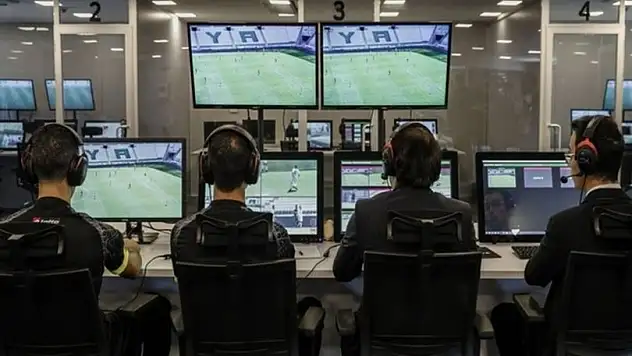 Süper Lig’de günün VAR hakemleri açıklandı!