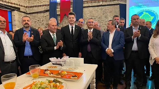 Tarihi Havagazı’nda Kosova kutlaması