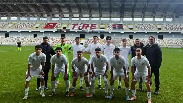 Tire Belediye Spor U18, Namağlup Şampiyon!