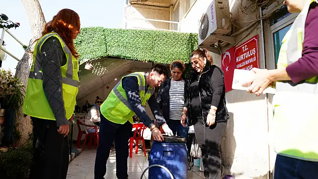 Tire Belediyesi'nden Bitkisel Atık Yağ Toplama Projesine Muhtarlık Desteği