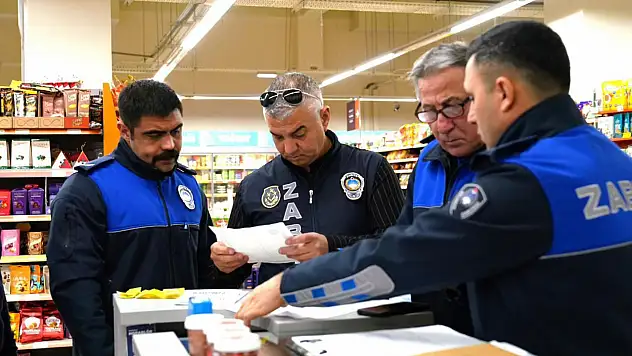 TİRE BELEDİYESİ'NDEN MARKETLERDE SKT VE GRAMAJ DENETİMİ