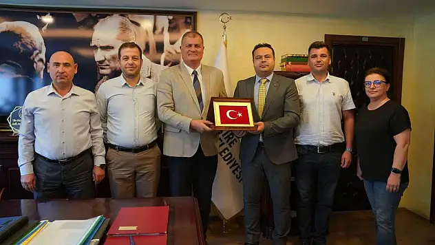 Tire Belediyesi'nde çalışan 31 Kadrolu işçiye %45 zam