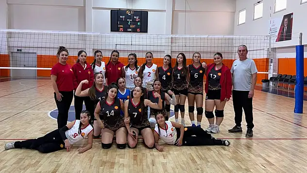 TİRE BELEDİYESPOR YILDIZ KIZLARINDAN NET GALİBİYET