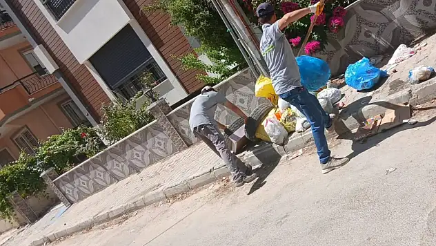 Tire'de Çöp Konteynerlerine Özenli Dokunuş: Bakım ve Onarım Sürüyor