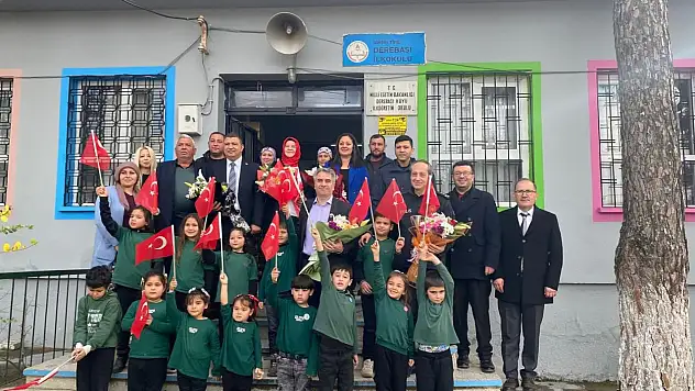 TİRE'DE KARNE HEYECANI YAŞANDI