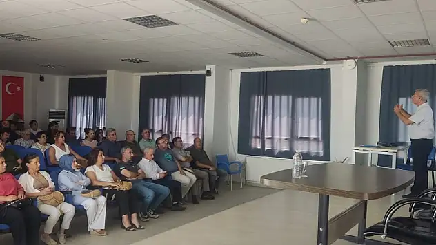 TİRE'DE OKUL MÜDÜRLERİNE 'TÜRKİYE YÜZYILI MAARİF MODELİ' SEMİNERİ