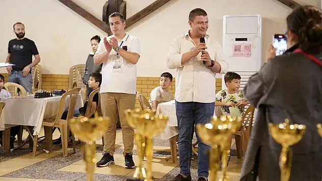 Tire'de Satrançla Yaza Merhaba: Dünya Süt Günü Turnuvayla Kutlandı