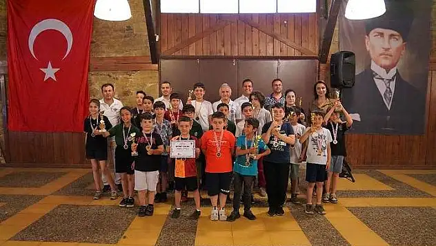 Tire’de satranç heyecanı