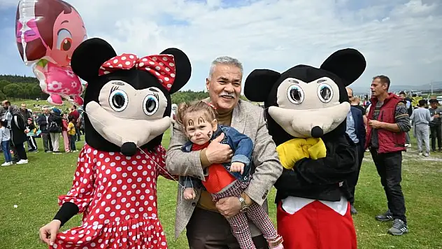 Torbalı Belediyesi'nden çocuk şenliği