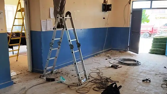 TOSBİ Tire’de okulları yeniliyor