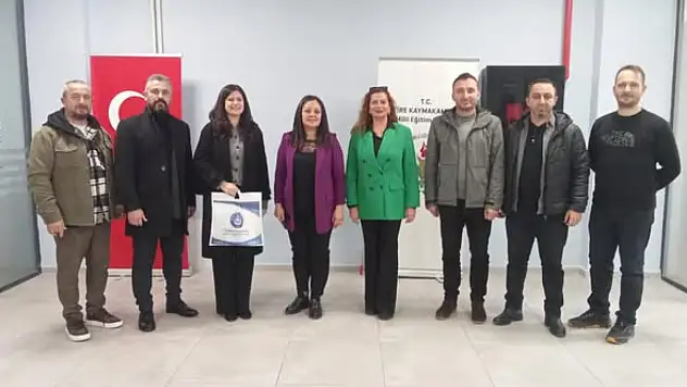 TÜRK EĞİTİM-SEN'DEN TİRE MİLLİ EĞİTİM MÜDÜRÜ'NE ZİYARET