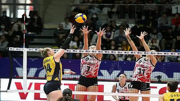 Voleybolda Dörtlü Final maçları İzmir’de