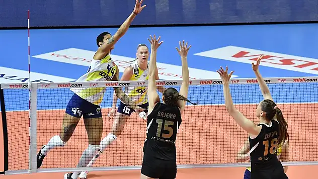 Voleybolda play off heyecanı başladı