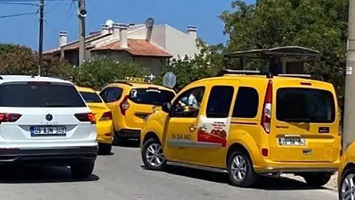 Çeşme’de fenalaşan  taksi sürücüsü  hayatını kaybetti