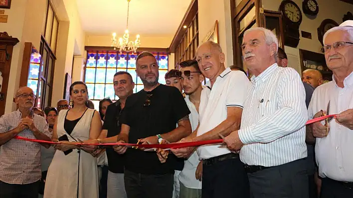 ADNAN SAYGILIER'DEN 'ŞERBET VE DONDURMA' SERGİSİ
