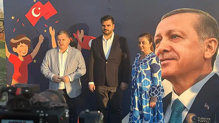 AK Parti Gençlik Kolları Başkanı İnan'dan 23 Nisan kutlaması