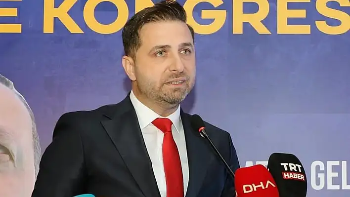 AK Parti Tire 8. Olağan Kongresi Gerçekleştirildi, Kadir Uğurlu Yeniden İlçe Başkanı Seçildi