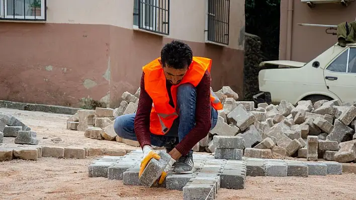 Alt yapıdan sonra sıra üst yapıda