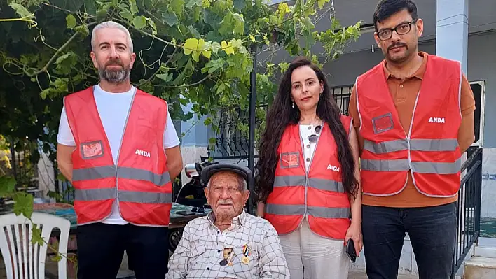 ANDA'dan Kore gazisine ziyaret 95 Yaşındaki Kore Gazisi Behlül Pehlivan'a anlamlı ziyaret