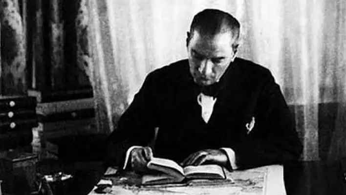 Atatürk’e Bayram tebriği mesajı