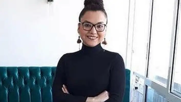Avukat evinde başından vurulmuş halde bulundu