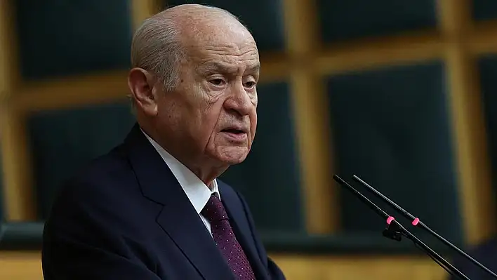 Bahçeli'den AYM'ye: Kandil'in kuyruğundan ayrılmaları gerek