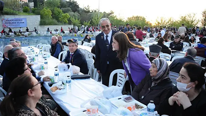 Balçovalılar Ramazan yemeğinde buluştu