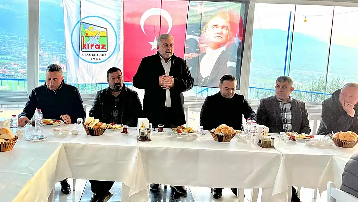 Başkan Nasuh Coşkun İZSU Ekibiyle Kiraz'da Bir Araya Geldi