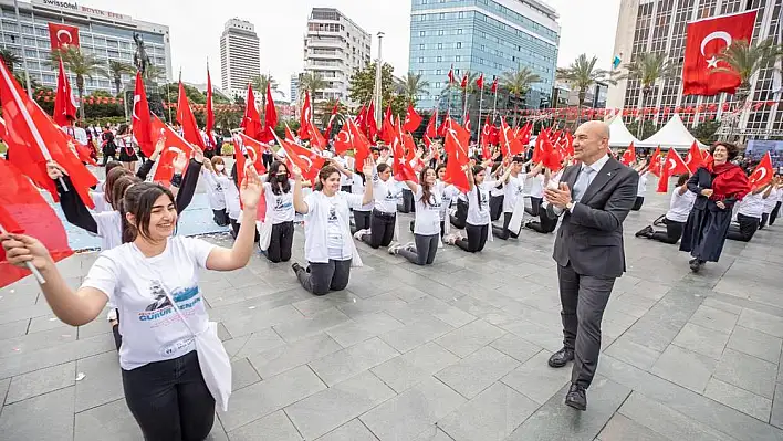 Başkan Soyer'den gençlere umut mesajı