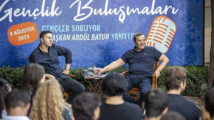 Batur'u terleten sorular gençlerden geldi
