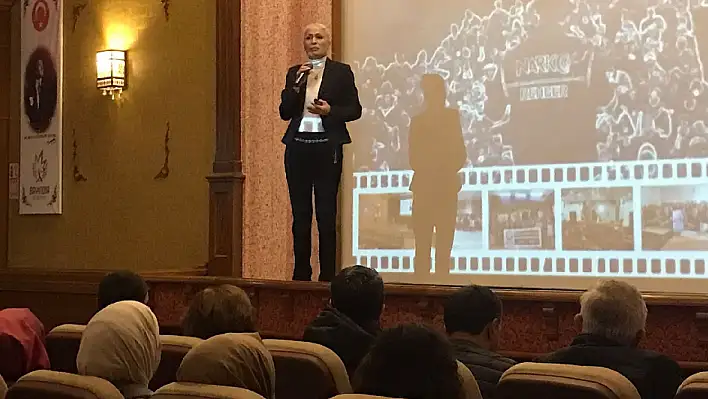 BAYINDIR'DA 'BAĞIMLILIKLA MÜCADELE KONFERANSI'