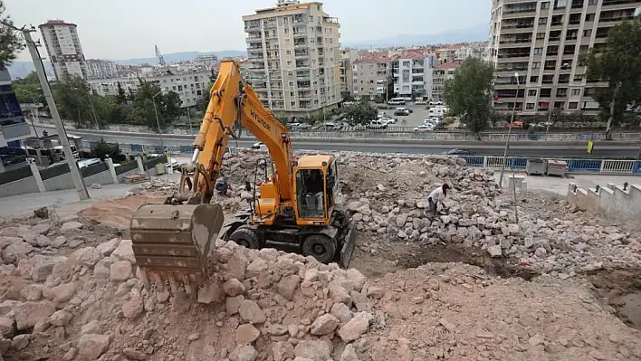 Bayraklı'ya yeni park alanı daha yapılacak