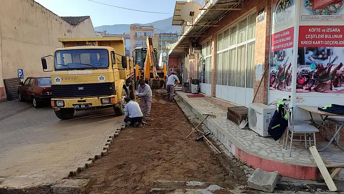 Beydağ'da Belediye Ekiplerinden Yoğun Çalışma