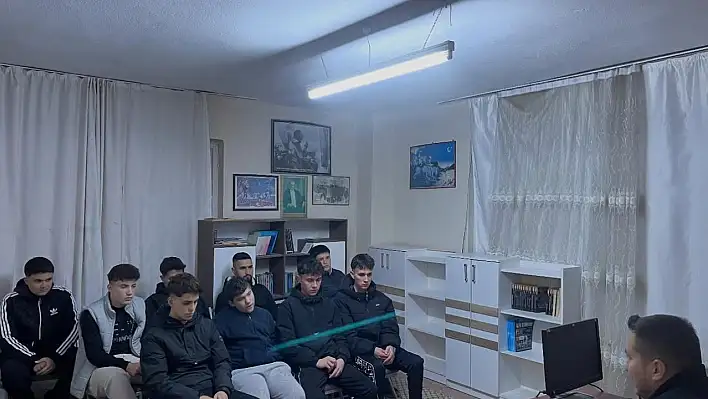 BEYDAĞ ÜLKÜ OCAKLARINDA 'TEMEL ANAYASAL HAKLAR' SEMİNERİ