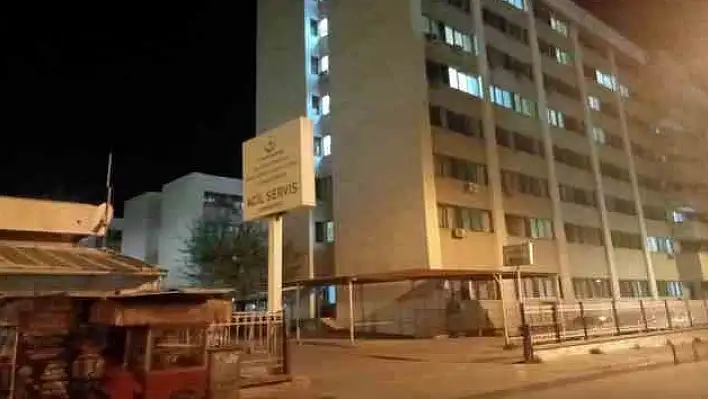Boğazından vurularak öldürülen gencin cinayet zanlısı her yerde aranıyor