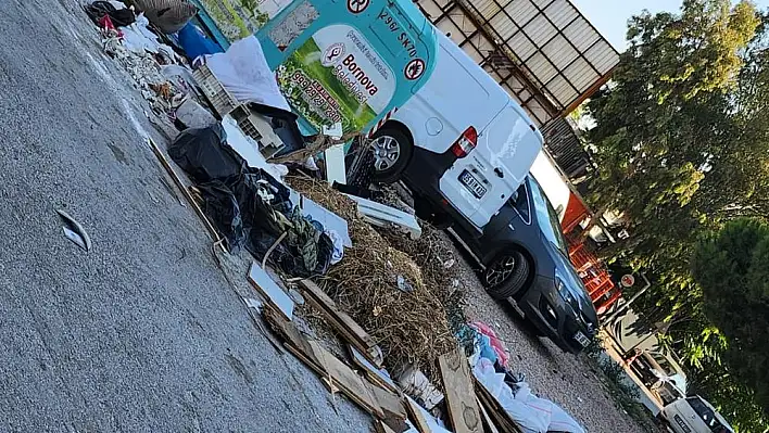 Bornovalılar çöp kokusundan muzdarip