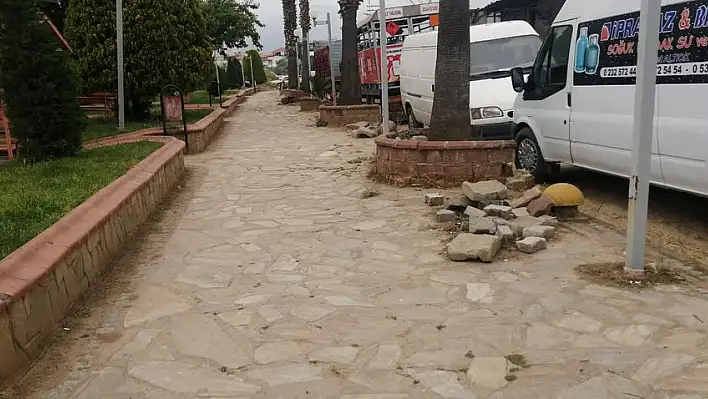 Bozuk Yollar Kirazlıları Bezdirdi