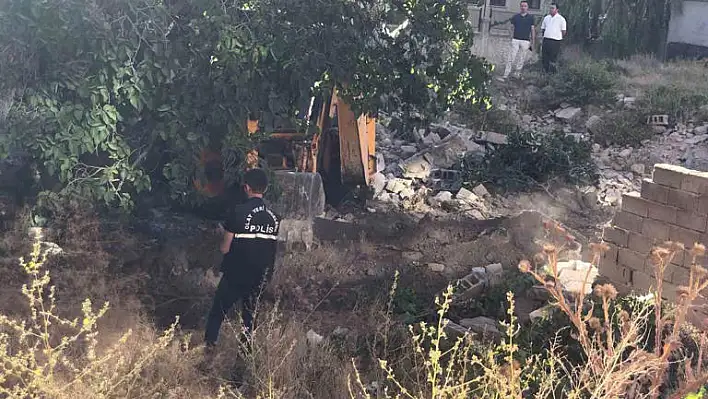 Ceset ihbarı yetkilileri hareket geçirdi