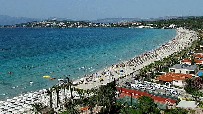 Çeşme’de doluluk oranları yüz güldürüyor! Bayramda cıvıl cıvıl olacak